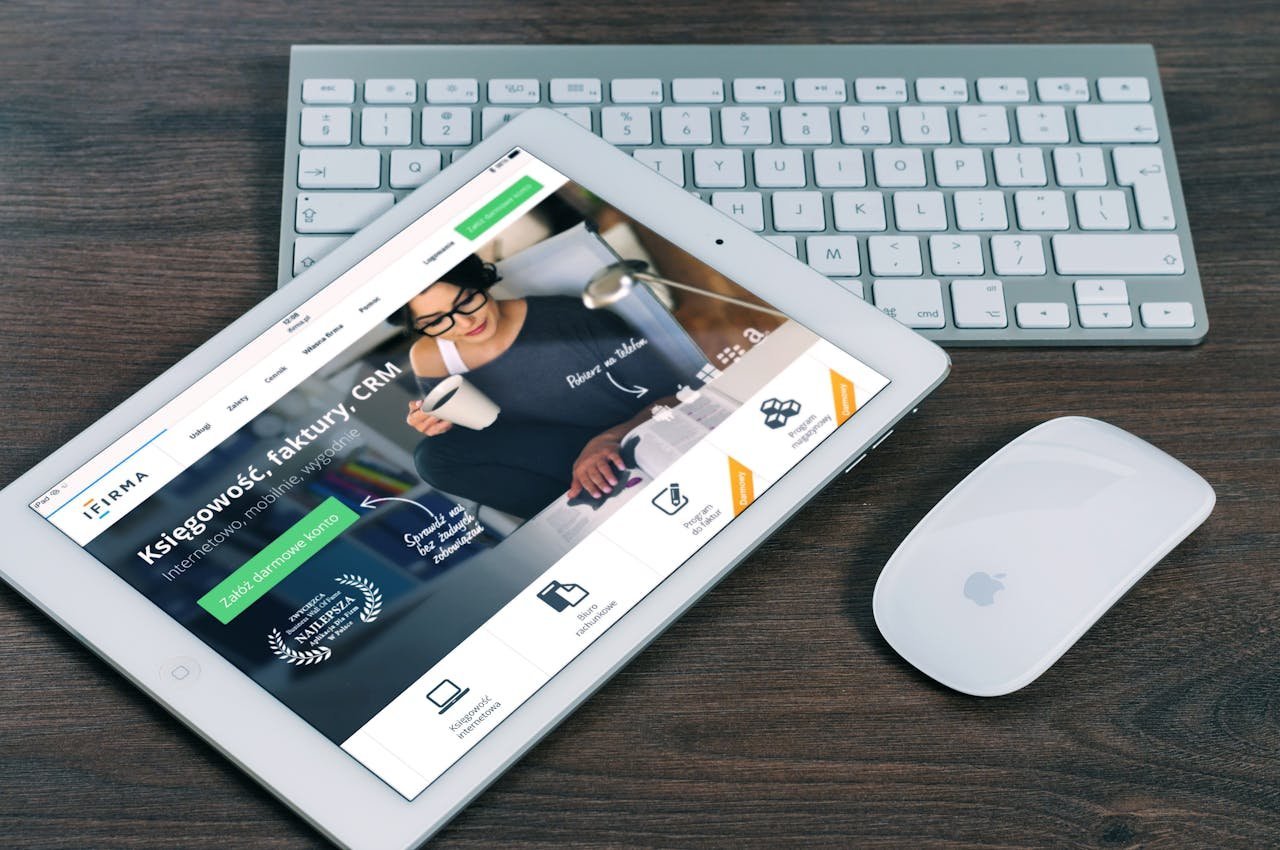 ipad mockup apple business 39559.jpeg